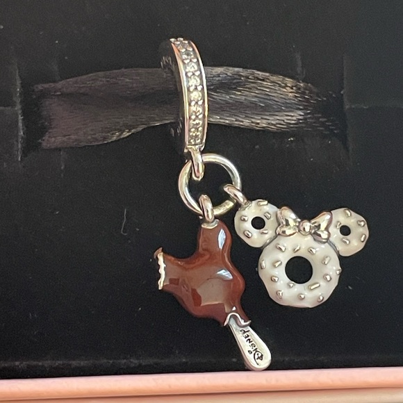 Disney Parks Ice Cream Bar Mickey & Minnie Donut Pandora Charm - Picture 4 of 8